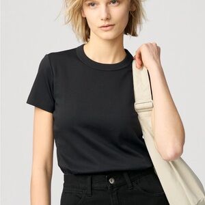 Uniqlo U Black Crew Neck T-Shirt
